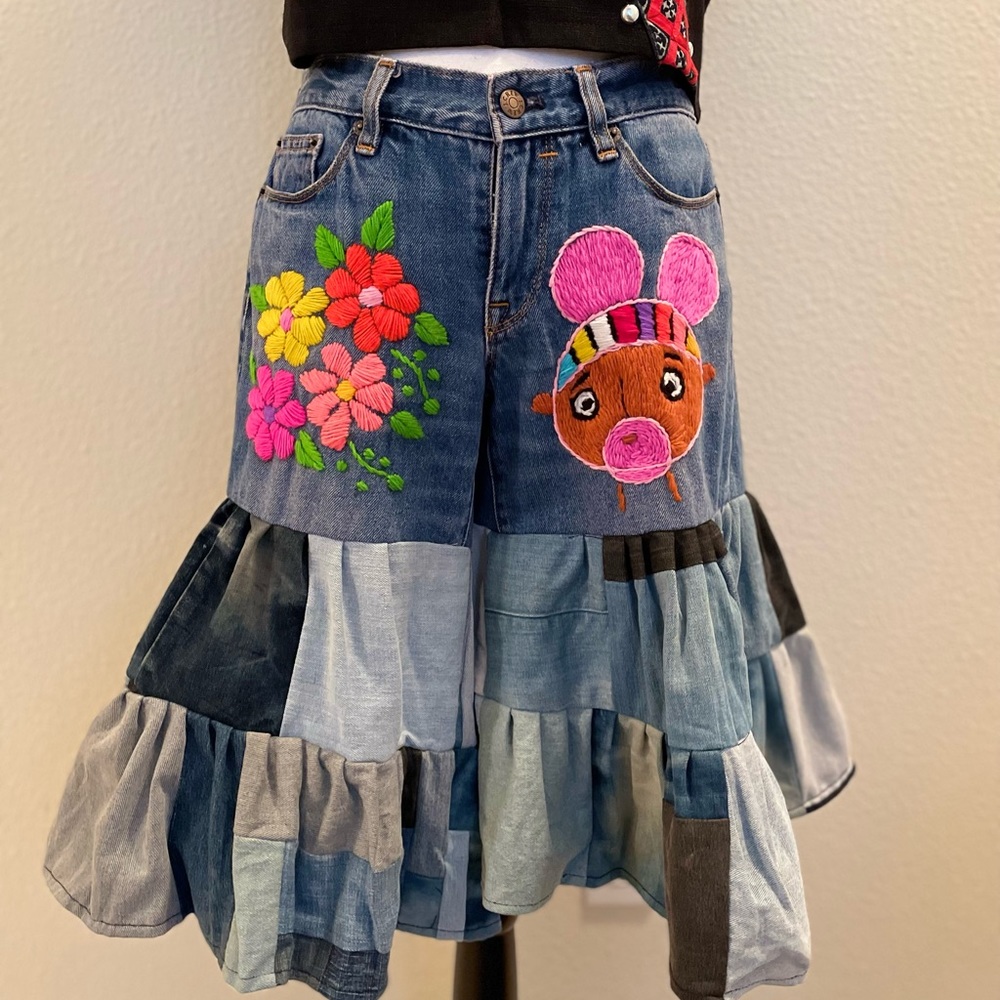 Handmade quilt jeans with embroidery